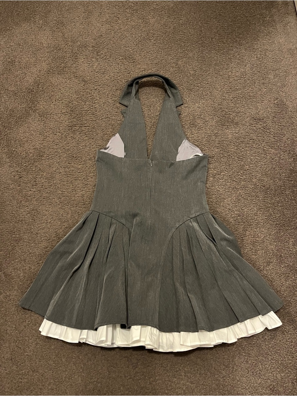 Miss Circle Hazel Grey Preppy Halter Neck Pleated Mini Dress - Picture 5 of 9